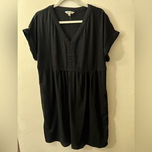 Black Women’s Dress; Medium